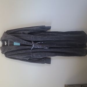 Alexander Del Rossa Gray Fleece Robe. Size L/XL